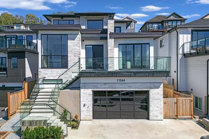 11344 RIVER ROAD, Surrey, British Columbia V3V2V6