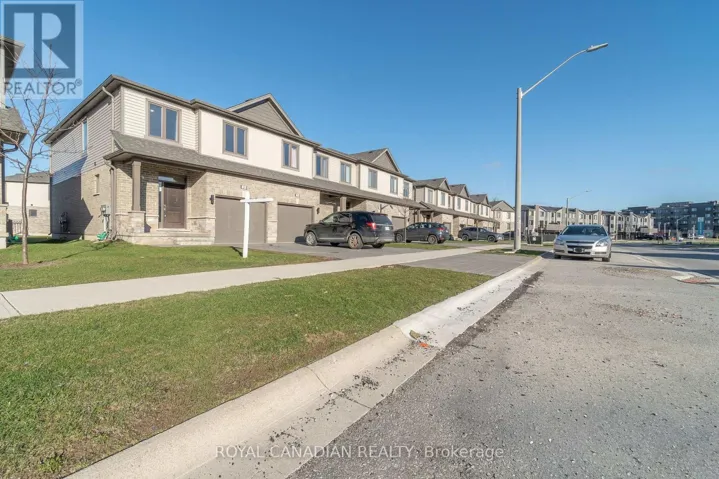 705 CHELTON ROAD, London South (South U), Ontario N6M0J1