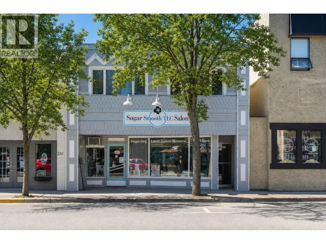 261 Alexander Street, Salmon Arm, British Columbia V1E4N3