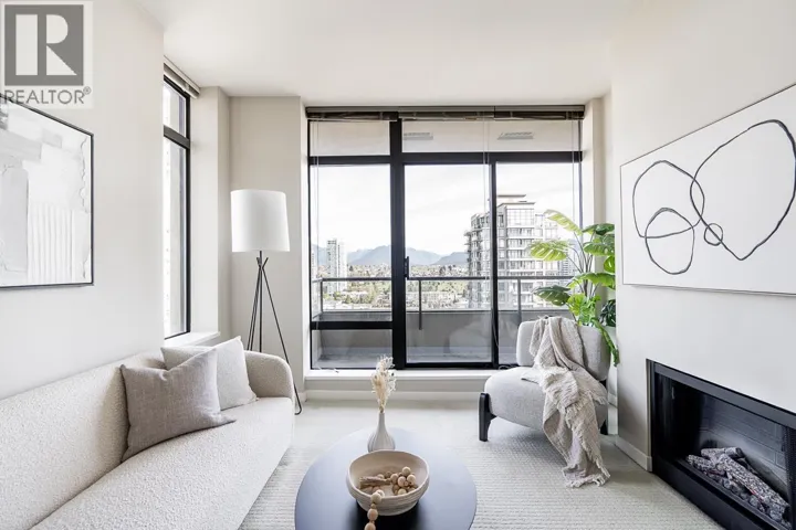 2305 2345 MADISON AVENUE, Burnaby, British Columbia V5C0B4