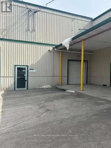 #8 - 910 HIGH STREET, Peterborough (Otonabee Ward 1), Ontario K9J5R2