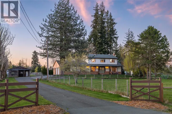 2054 Evergreen Rd, Campbell River, British Columbia V9W7L1