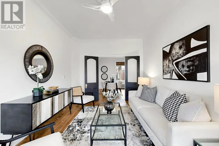 106 OXFORD STREET, Toronto (Kensington-Chinatown), Ontario M5T1P3