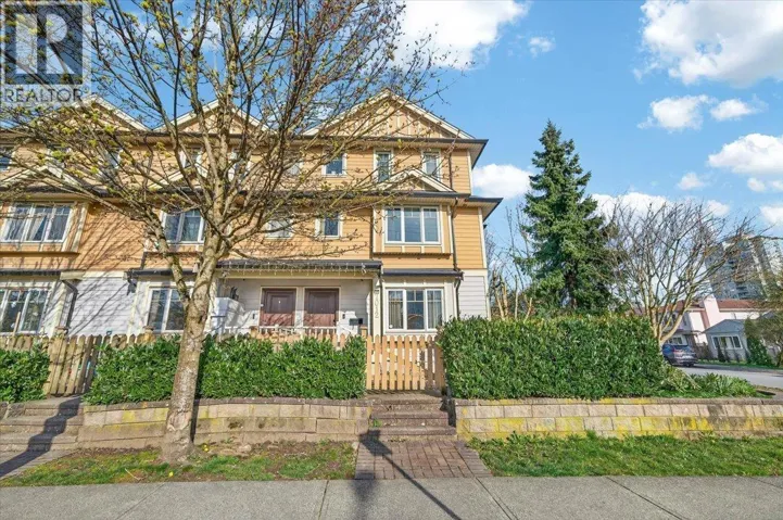 7012 GRIFFITHS AVENUE, Burnaby, British Columbia V5E0B2