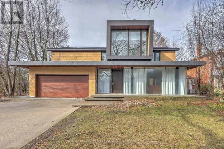 6 BANNATYNE DRIVE, Toronto (St. Andrew-Windfields), Ontario M2L2N7