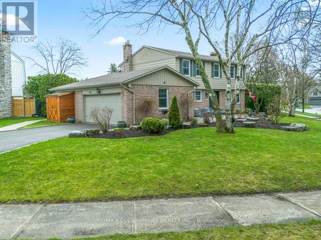 996 CRESTHAMPTON LANE, Mississauga (Lorne Park), Ontario L5H2X1