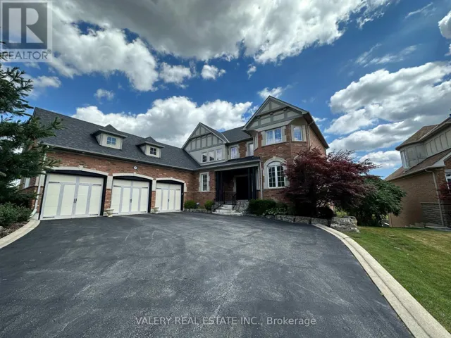 - - 13 CLASSIC DRIVE N, Brampton (Credit Valley), Ontario L6Y5G9
