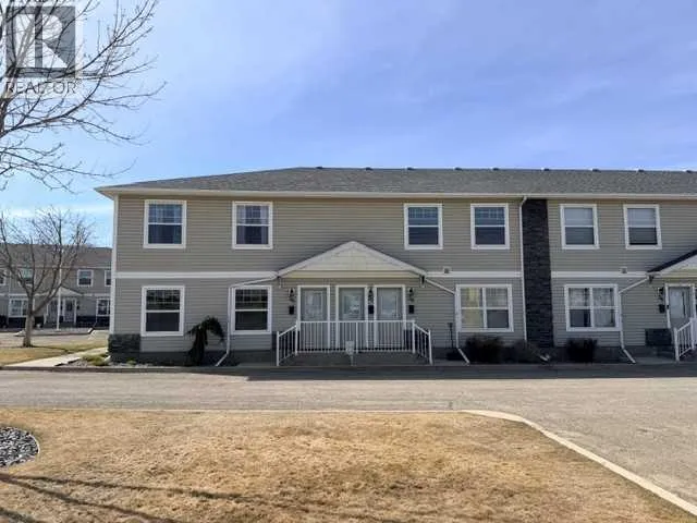 37, 20 Jacobs Close, Red Deer, Alberta T4P4C9