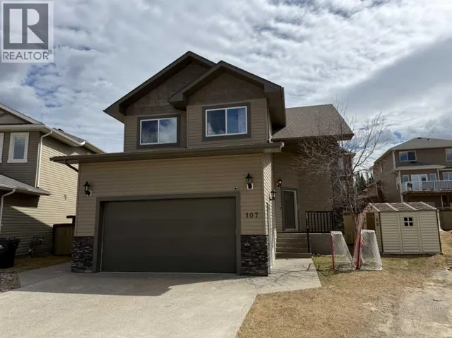 107 Wolf Willow Cove, Hinton, Alberta T7V0B2