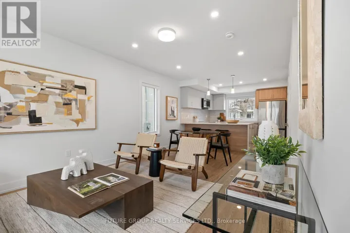 UNIT 1 - 34 POPLAR AVENUE, Toronto (Islington-City Centre West), Ontario M9B3R4