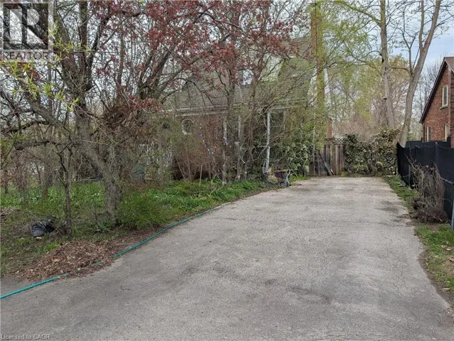 115 KING Street E, Stoney Creek, Ontario L8G1L2