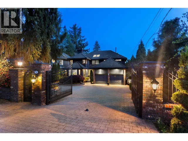 732 ROCHESTER AVENUE, Coquitlam, British Columbia V3K2V8