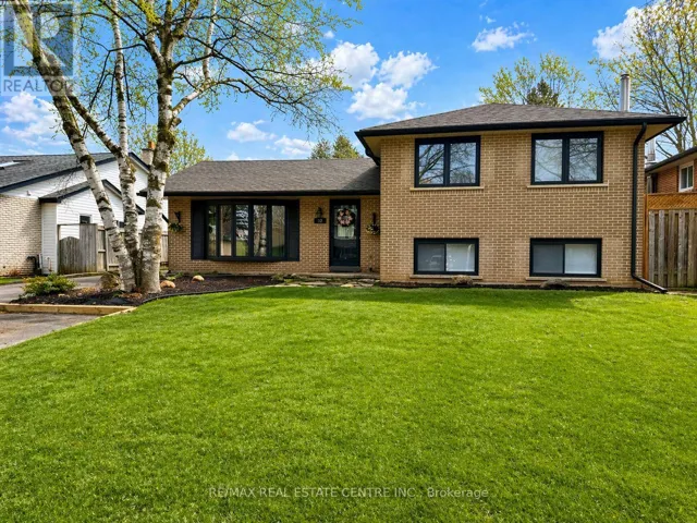 32 WESTDALE AVENUE, Orangeville, Ontario L9W1B7