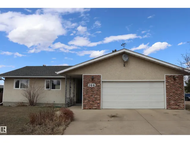 144 Willow DR, Wetaskiwin, Alberta T9A2W8