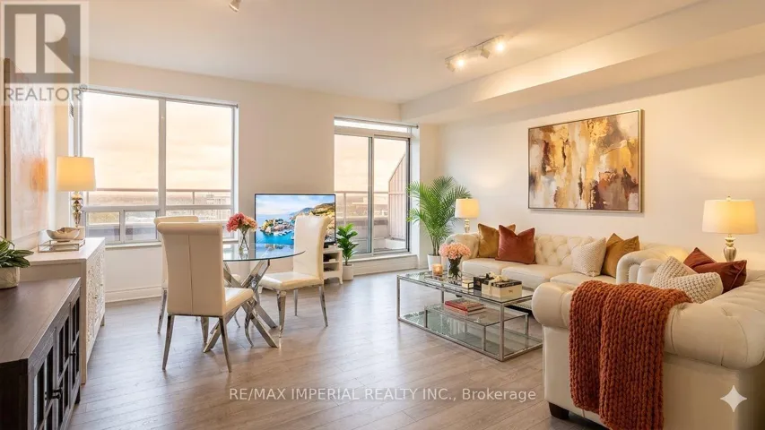 RG1 - 2 CLAIRTRELL ROAD, Toronto (Willowdale East), Ontario M2N7H5