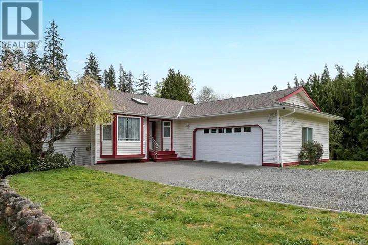 4240 Briardale Rd, Courtenay, British Columbia V9N9R6