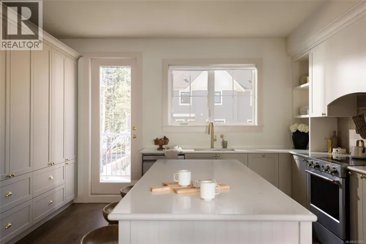 3522 Greystone Close, Langford, British Columbia V9C3X2