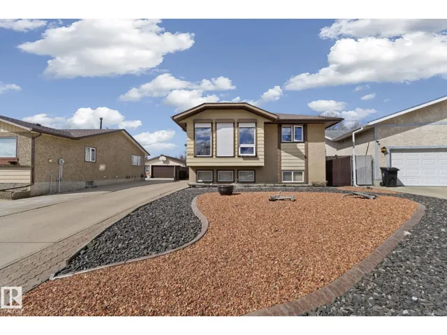 8214 93 AV, Fort Saskatchewan, Alberta T8L3P1