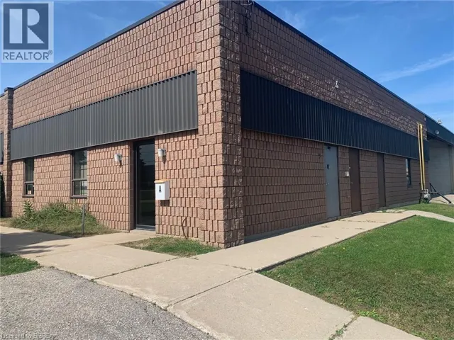 120 TURNBULL Court Unit# N, Cambridge, Ontario N1T1H9