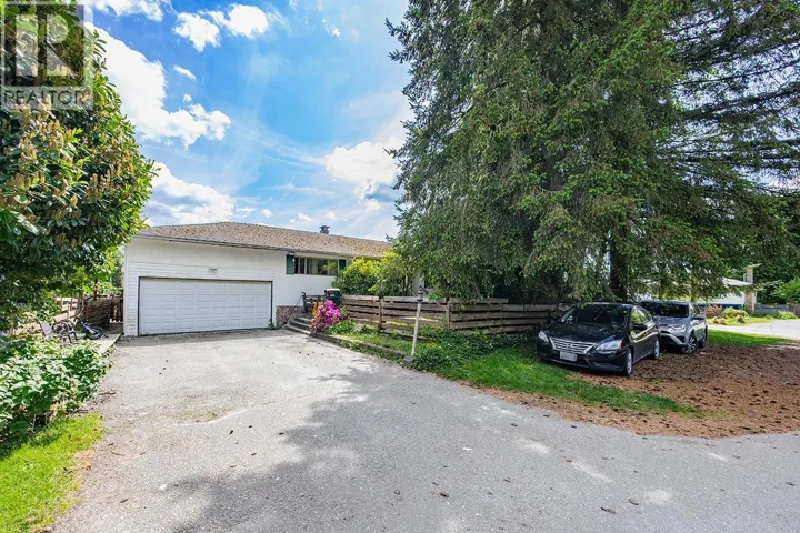 21670 119 AVENUE, Maple Ridge, British Columbia V2X2Y3