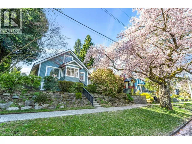 505 GARFIELD STREET, New Westminster, British Columbia V3L4A6