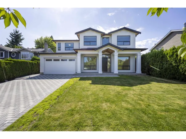 1365 160A STREET, Surrey, British Columbia V4A7T7
