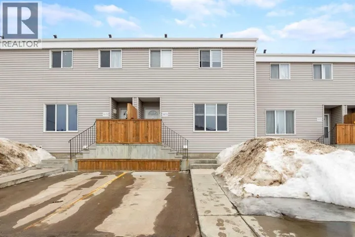 14, 711 Beacon Hill Drive, Fort McMurray, Alberta T9H3R5