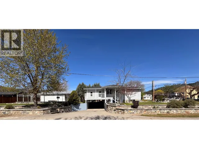 7027 18th Street, Grand Forks, British Columbia V0H1H2