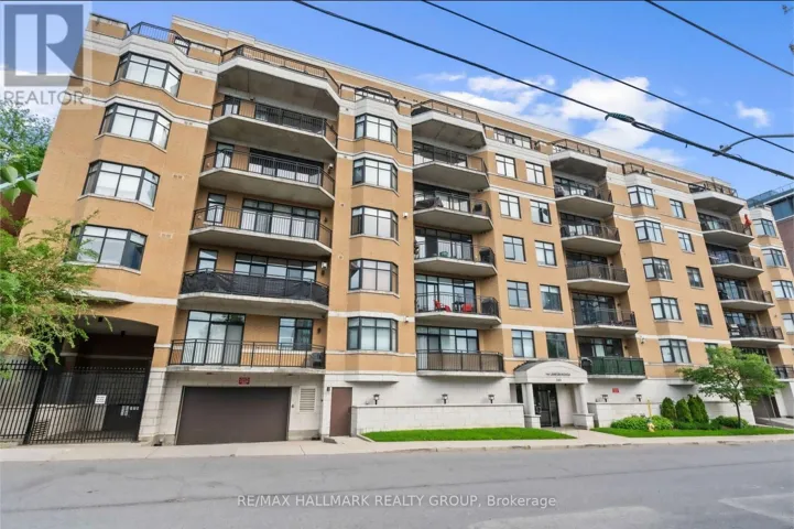 208 - 260 BESSERER STREET, Ottawa, Ontario K1N1J3