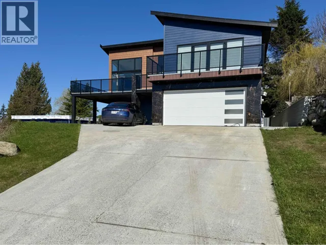 1496 BONNIEBROOK HEIGHTS ROAD, Gibsons, British Columbia V0N1V5