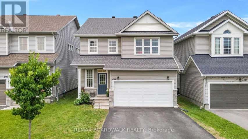 302 HALIBURTON HEIGHTS, Ottawa, Ontario K2S1S3
