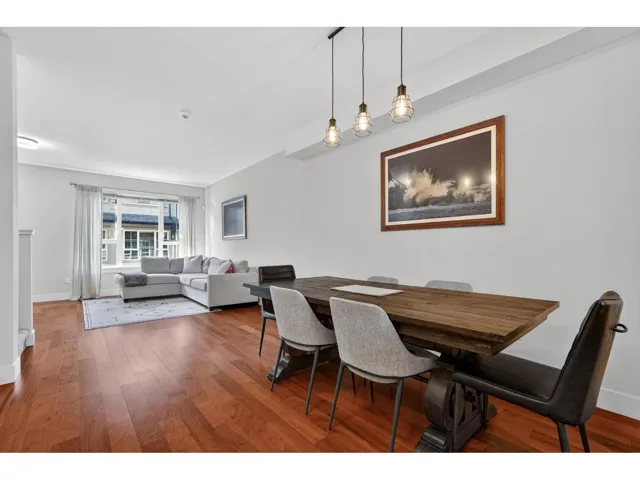 2501 161A STREET, Surrey, British Columbia V3Z7Y6