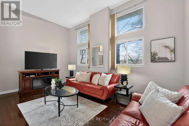 9 - 443 MANSE ROAD, Toronto (West Hill), Ontario M1E3V7