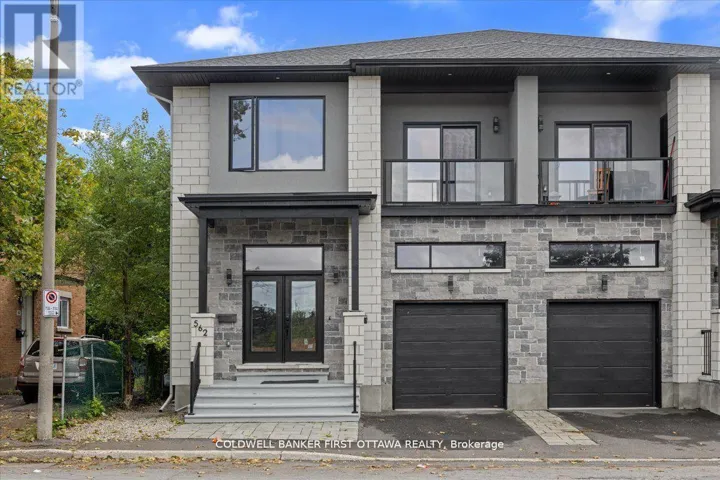 562 QUEEN MARY STREET, Ottawa, Ontario K1K1W1