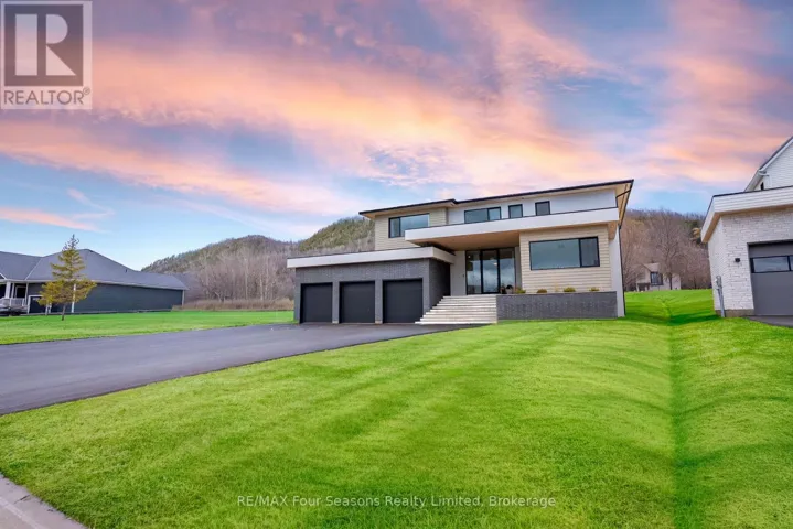102 BARTON BOULEVARD, Blue Mountains, Ontario N0H1J0