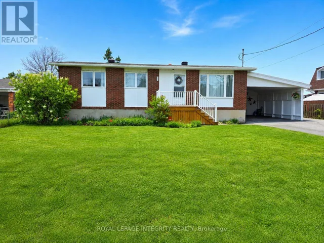 3264 JOHNSTON AVENUE, Cornwall, Ontario K6K1H3