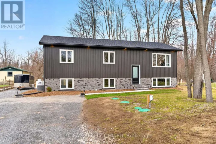 7 BROCK STREET, Rideau Lakes, Ontario K0G1P0