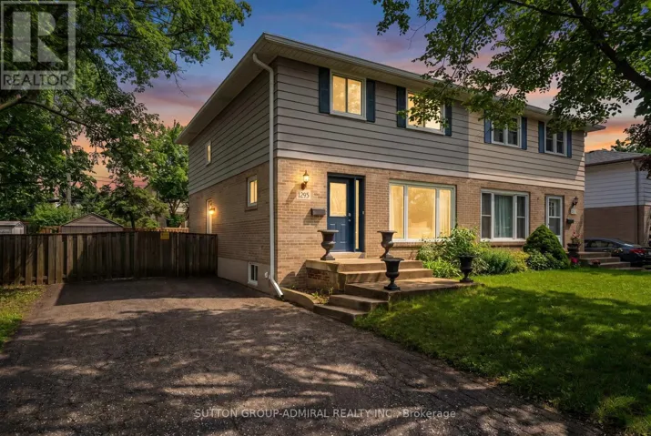 1295 NAPIER CRESCENT, Oakville (CP College Park), Ontario L6H2A5