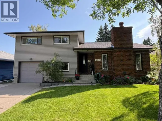 2536 chicoutimi Drive NW, Calgary, Alberta T2L0W5