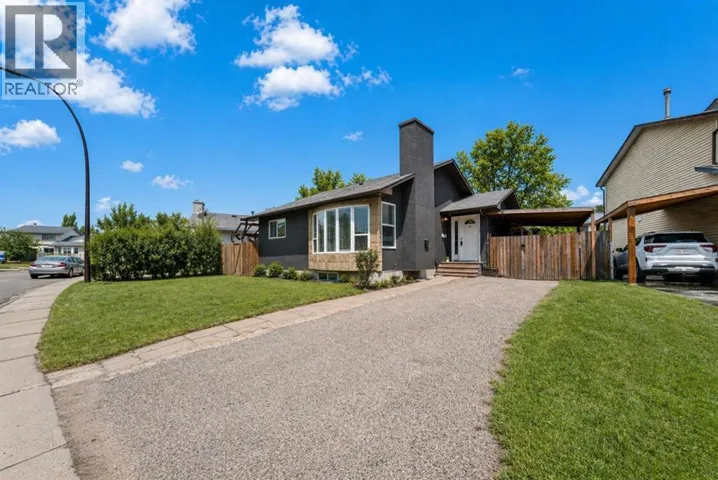 19 Castlepark Way NE, Calgary, Alberta T3J1R7