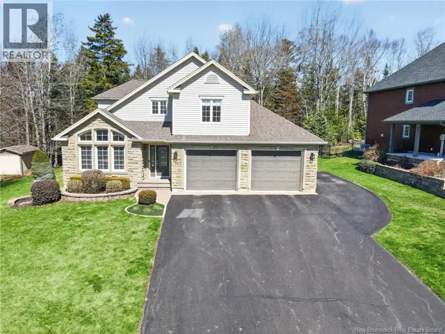 142 Du Golf Street, Dieppe, New Brunswick E1A8J6