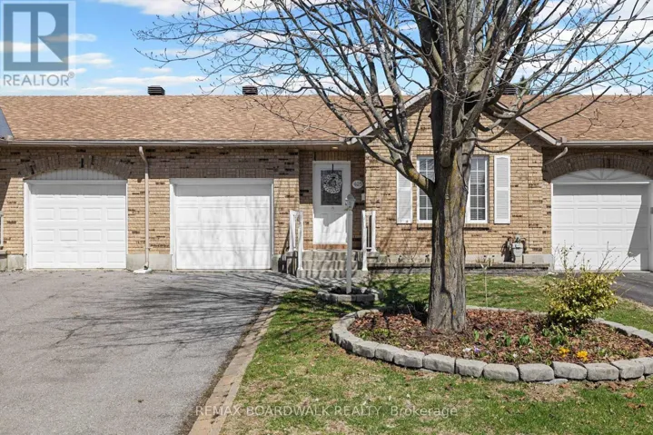 403 FLORA STREET, Carleton Place, Ontario K7C4T6