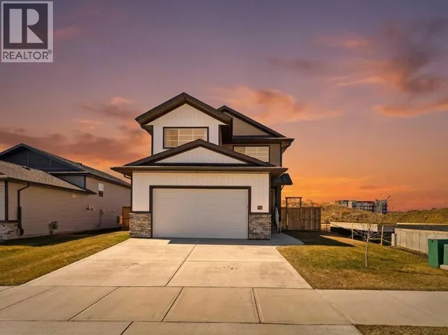 56 Trinity Street, Lacombe, Alberta T4L0L1