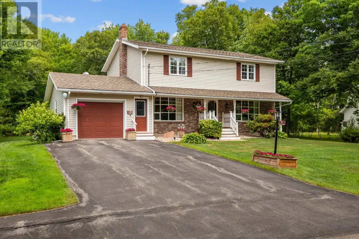 10 Woodlands Blvd, Cornwall, Prince Edward Island C0A1H4