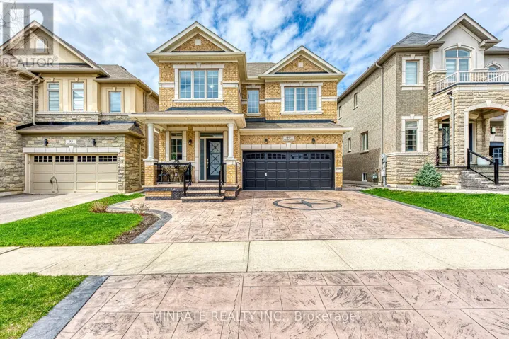 99 MCKNIGHT AVENUE, Hamilton (Waterdown), Ontario L8B0T8