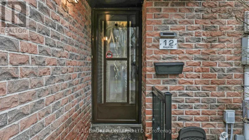 12 WOODGLEN WAY, Markham (Unionville), Ontario L3R3A8