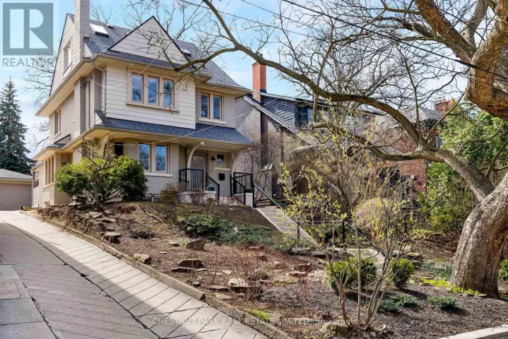 179 GLENDONWYNNE ROAD, Toronto (High Park North), Ontario M6P3E8