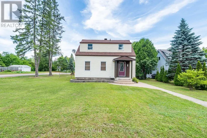 49 GLENDALE AVENUE, Deep River, Ontario K0J1P0