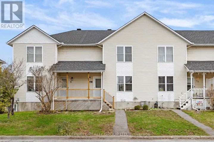 11 JOHNSTON STREET, Carleton Place, Ontario K7C4R7