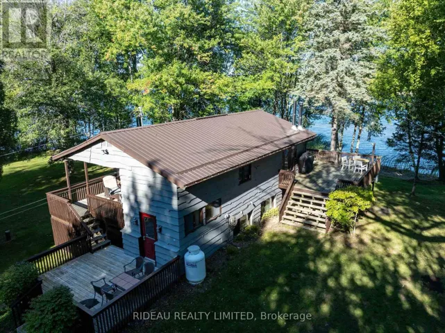 365 MCNAMEE LANE, Rideau Lakes, Ontario K0G1V0